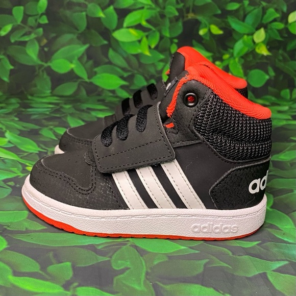 adidas b75945